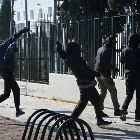 Σχολεία, επεισόδια