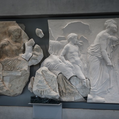 Απόδοση του παρθενώνειου "θραύσματος Fagan" από το Μουσείο Antonino Salinas του Παλέρμο στο Μουσείο Ακρόπολης,