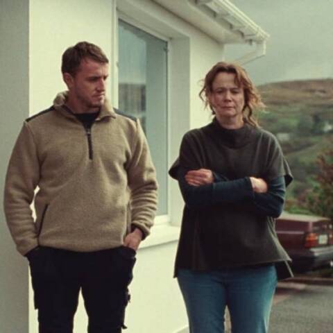 Έμιλι Γουάτσον και Πολ Μέσκαλ στο «God’s Creatures» των Σίλα Ντέιβις και Αν Ρόουζ Χόλμερ