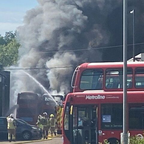 φωτια λονδινο