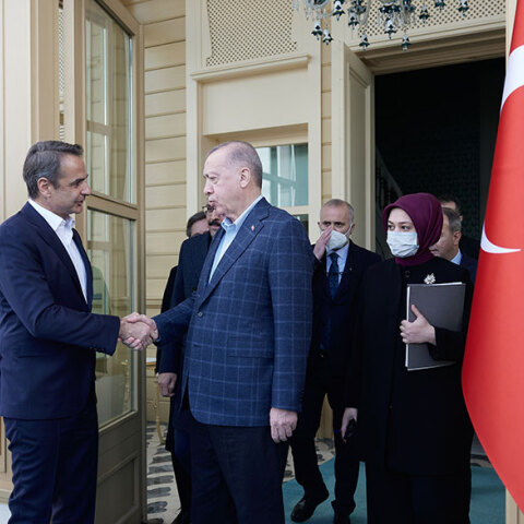 Κυριάκος Μητσοτάκης και Ρετζέπ Ταγίπ Ερντογάν σε συνάντηση στην Κωνσταντινούπολη