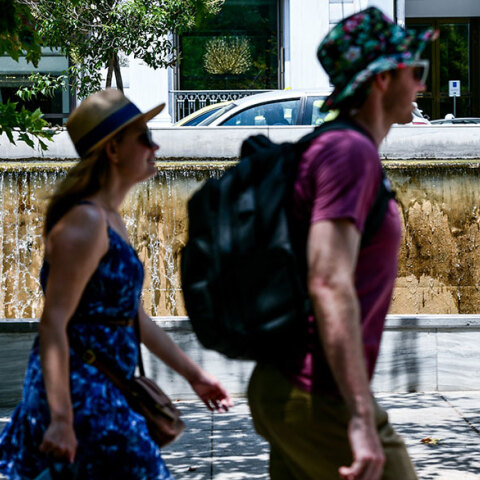 Τα κρούσματα κορωνοϊού σήμερα ανακοίνωσε ο ΕΟΔΥ