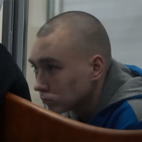 Ρώσος στρατιώτης δικάστηκε για εγκλήματα πολέμου στην Ουκρανία