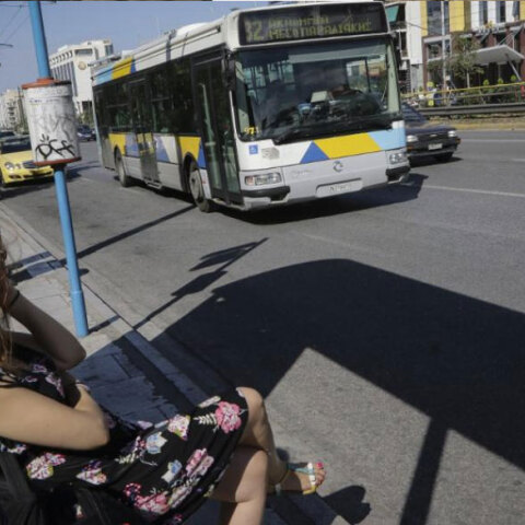 Άγριος καβγάς σε λεωφορείο της γραμμής 123 ανάμεσα σε οδηγό και επιβάτη στην Αττική