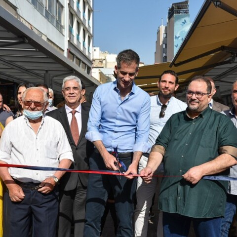 Ο Κώστας Μπακογιάννης στην παράδοση της νέας Βαρβακείου αγοράς