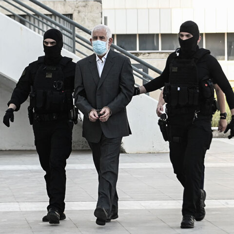 Πέτρος Φιλιππίδης