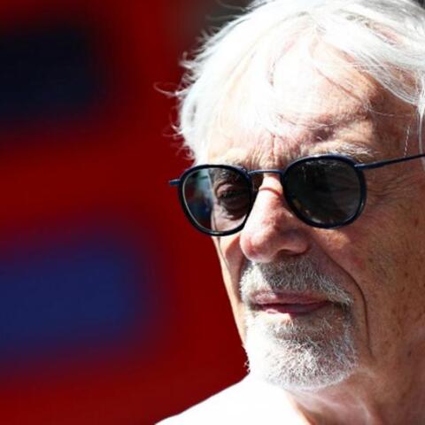 Ο 91χρονος Μπέρνι Έκλεστοουν συνελήφθη για οπλοκατοχή