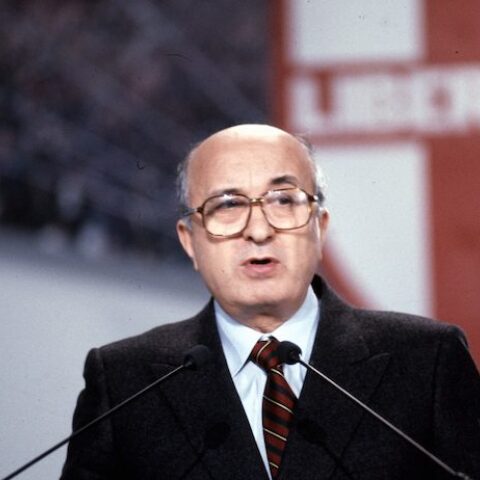 Πέθανε ο χριστιανοδημοκράτης πρώην πρωθυπουργός της Ιταλίας Τσιρίακο Ντε Μίτα