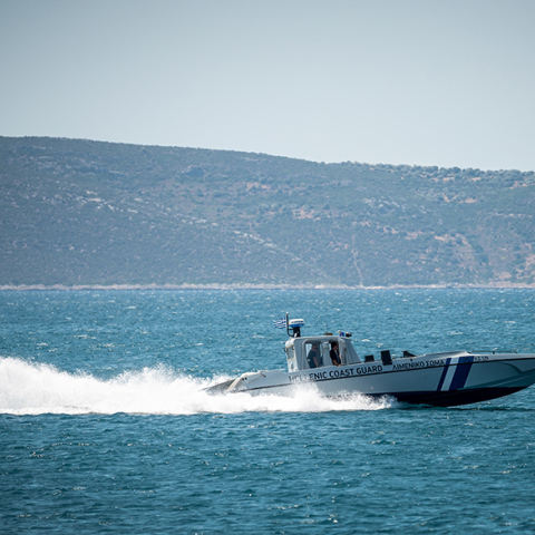 Ένας χρόνος φυλακή με τριετή αναστολή στη μητέρα της 5χρονης που έπεσε στο λιμάνι