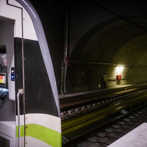 Μετρό Κορυδαλλού - Συρμός σε στάση