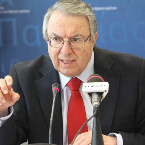 Μπαμπινιώτης 