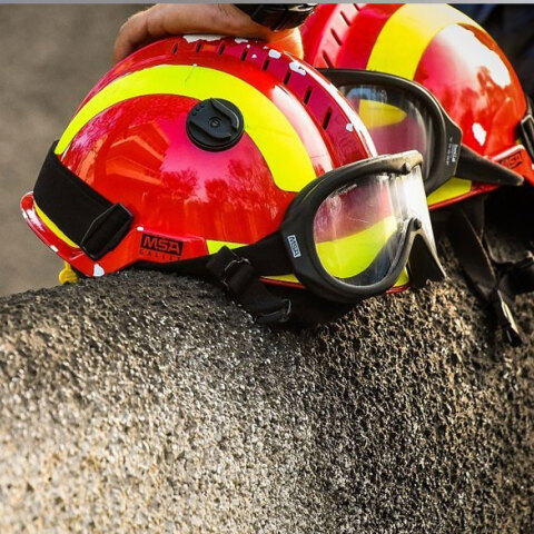 Άνδρες της ΕΜΑΚ αναζητούν αγνοούμενο στις Ερυθρές Αττικής