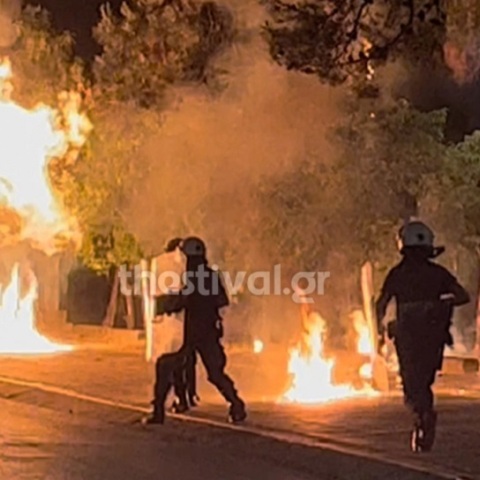 Θεσσαλονίκη: Νύχτα επεισοδίων μέσα στο ΑΠΘ	