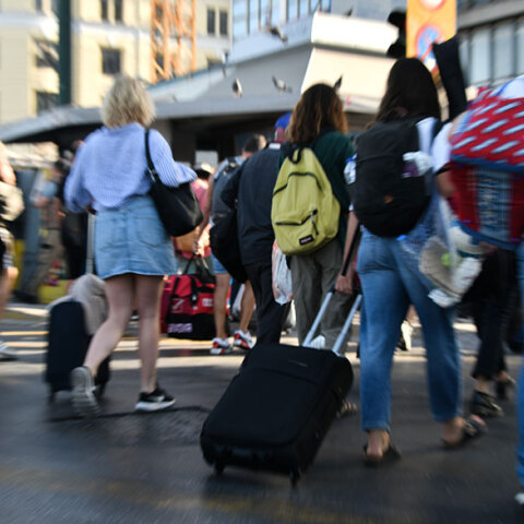 Η μάσκα είναι υποχρεωτική στα πλοία, όταν ο επιβάτης βρίσκεται στο κατάστρωμα
