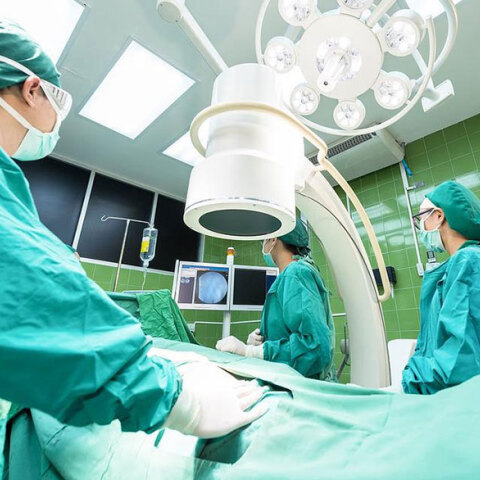 Επιτυχημένη η μεταμόσχευση αυτιού σε ασθενή με μικρωτία