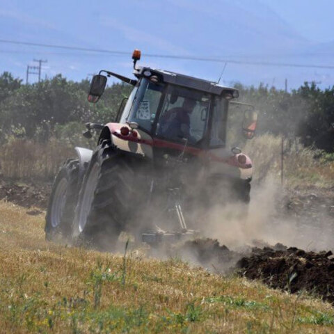 Δυστύχημα με τρακτέρ στην Πέλλα είχε ως αποτέλεσμα να χάσει τη ζωή του ένας 57χρονος