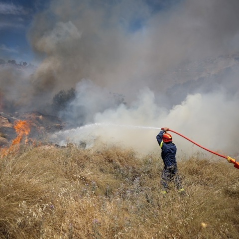 Φωτιά στη Γλυφάδα