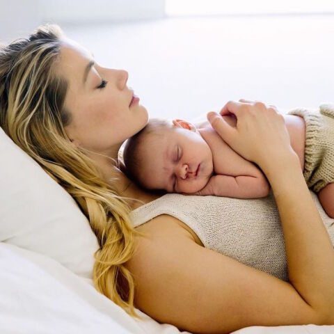 Άμπερ Χερντ και Ούνα Πέιτζ