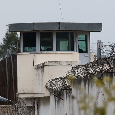 Απετράπη εισαγωγή ηρωίνης και κινητών στις φυλακές Μαλανδρίνου