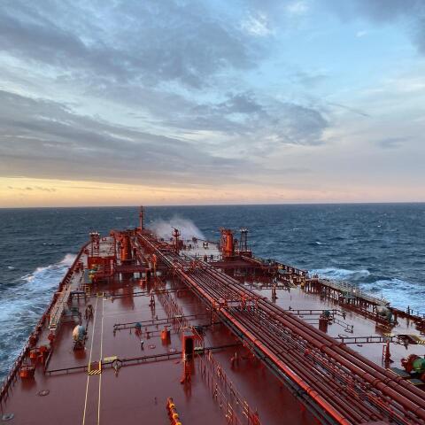 Τάνκερ σε ωκεανό