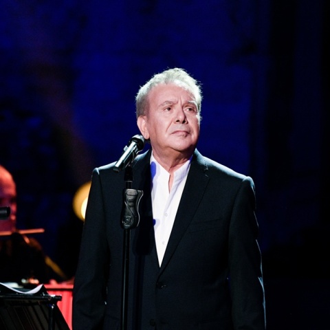 Μανώλης Μητσιάς