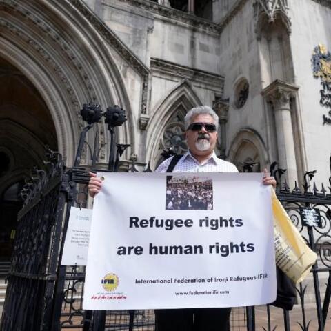 Βρετανία: Η πτήση που θα μετέφερε μετανάστες στη Ρουάντα ακυρώνεται, οδυνηρή ήττα για τον Μπόρις Τζόνσον	