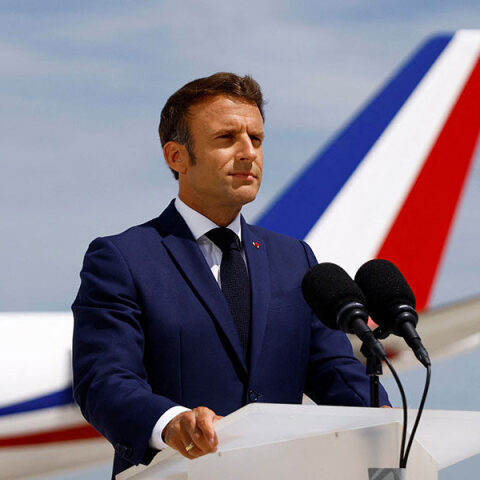 Μακρόν: Κάποια στιγμή η Ουκρανία θα πρέπει να διαπραγματευτεί με τη Ρωσία