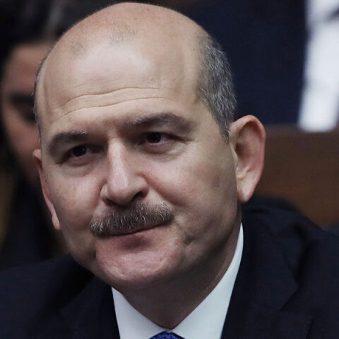 Νέα ελληνοτουρκική σύγκρουση στο NATO: Προκλητικές δηλώσεις Σοϊλού – Ηχηρή απάντηση των Ελλήνων βουλευτών