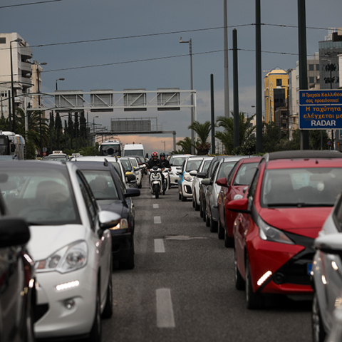Κίνηση στους δρόμους της Αθήνας
