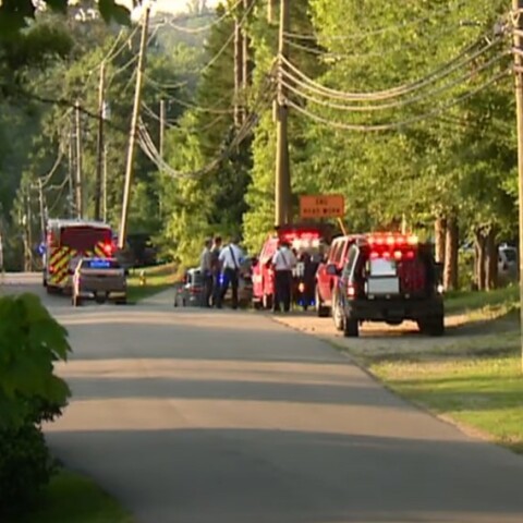 Αλαμπάμα: Οχήματα των αρχών έξω από την εκκλησία που έγινε το επεισόδιο με πυροβολισμούς