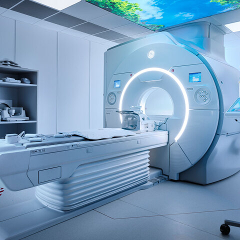 Μαγνητικός τομογράφος SIGNA Premier AIR 3 Tesla