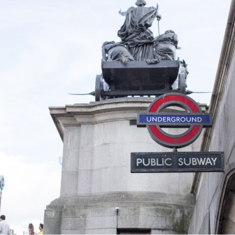 Σιδηροδρομος στην Βρετανία