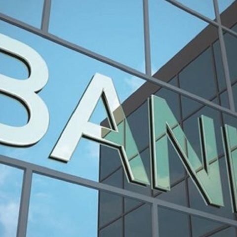 Απεργίες αύριο σε Εθνική και Τρ. Πειραιώς για επιχειρησιακές συμβάσεις