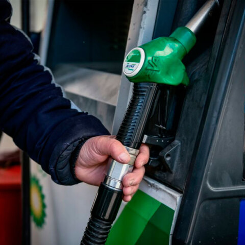 To fuel pass 2 ανεβαίνει στα 80 ευρώ, όπως ανακοίνωσε ο πρωθυπουργός Κυριάκος Μητσοτάκης