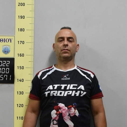 Κακοποίηση  ανηλίκων - Ο καθηγητής πολεμικών τεχνών