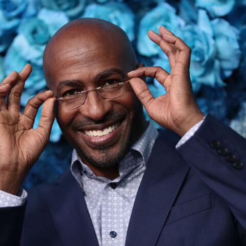 Life: Ο Βαν Τζόουνς τιμήθηκε με το βραβείο Νέλσον Μαντέλα για τη συμβολή του στη μεταρρύθμιση της ποινικής δικαιοσύνης στις ΗΠΑ	