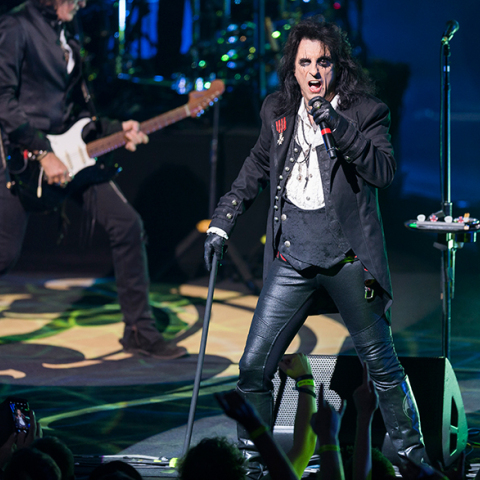 Ο Alice Cooper σε συναυλία στη Σουηδία