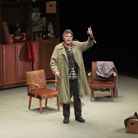 Γιάννης Μπέζος: Ο Τσιτσάνης ήταν ο πιο σνομπ άνθρωπος που πέρασε ποτέ