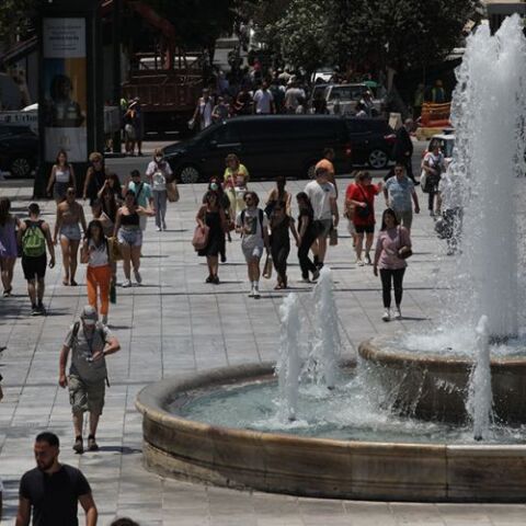 Κορωνοϊός - Θωμαΐδης: Πότε έρχεται η κορύφωση του νέου κύματος