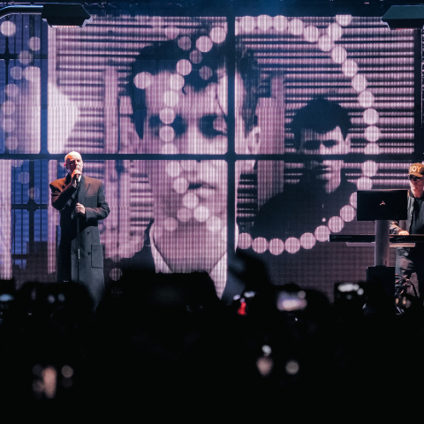 Στιγμιότυπο από τη συναυλία των Pet Shop Boys στο φεστιβάλ Release Athens 2022