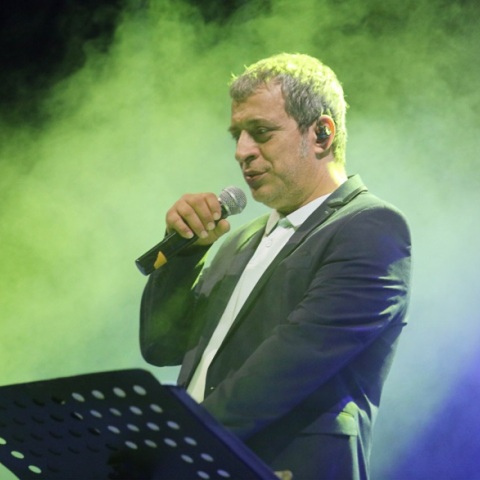 Θέμης Αδαμαντίδης: Ακυρώθηκε η συναυλία του στη Μυτιλήνη 