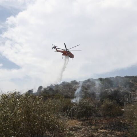 Πυρκαγιές: Έκτακτη σύσκεψη το μεσημέρι λόγω αυξημένου κινδύνου