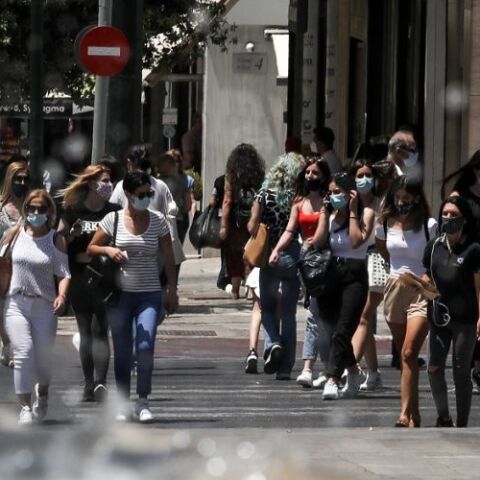 Κορωνοϊός - Πλεύρης: Η αύξηση των κρουσμάτων δεν θα πιέσει το ΕΣΥ