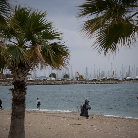 Καιρός: Έρχεται Σαββατοκύριακο με θερμοκρασίες κάτω από 30