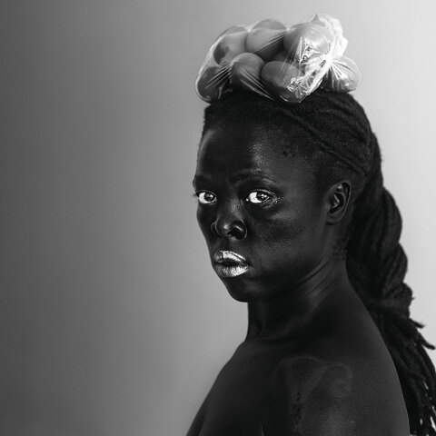 ΕΜΣΤ, Zanele Muholi, UBUNTU
