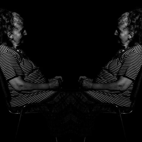 Ιδιόλεκτων παραστάσεις