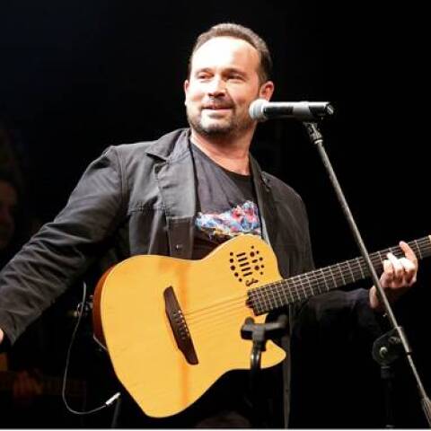 Κώστας Μακεδόνας