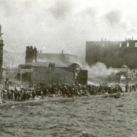 Τα μυθιστορήματα της γενιάς του '30 που αποτυπώνουν τη Μικρασιατική Καταστροφή και η κριτική υποδοχή τους