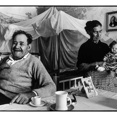 Pamela Browne, Οία - Πορτρέτο ενός Χωριού 1977-1979