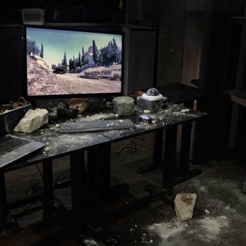 +9: Ομαδική πολυμεσική έκθεση 16 εικαστικών